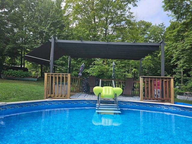 5 Ted Road, Milton, VT 05468