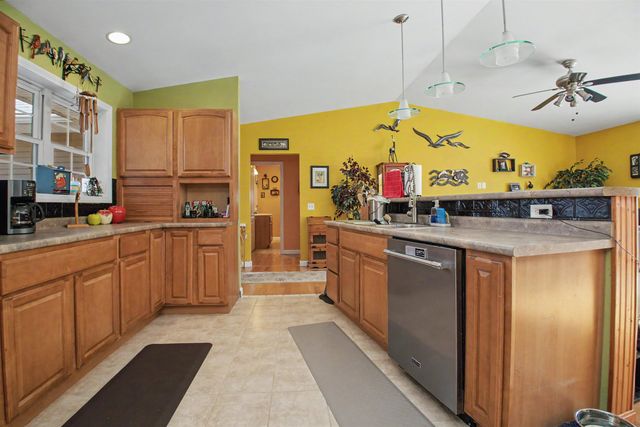 5 Ted Road, Milton, VT 05468