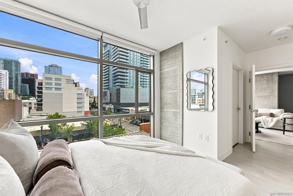 800 The Mark Lane 504, San Diego, CA 92101 — photo 4