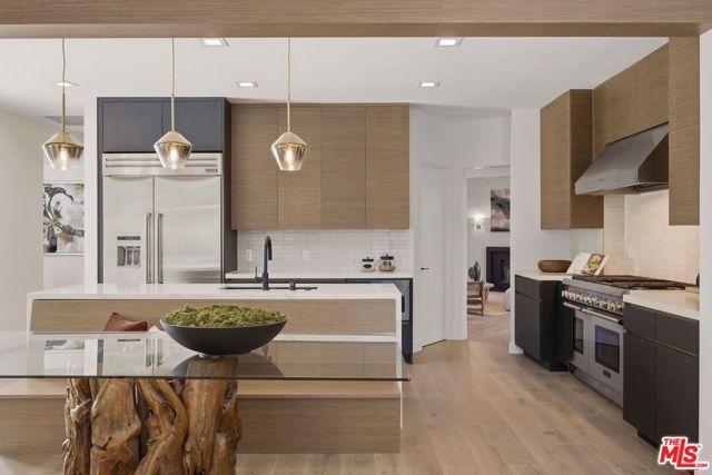 8171 Tianna Road, Los Angeles, CA 90046