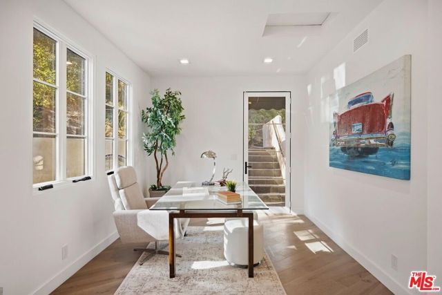8171 Tianna Road, Los Angeles, CA 90046