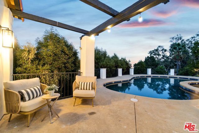 8171 Tianna Road, Los Angeles, CA 90046