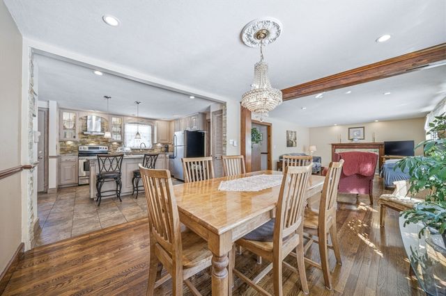 6 Lenway Rd, Newbury, MA 01922