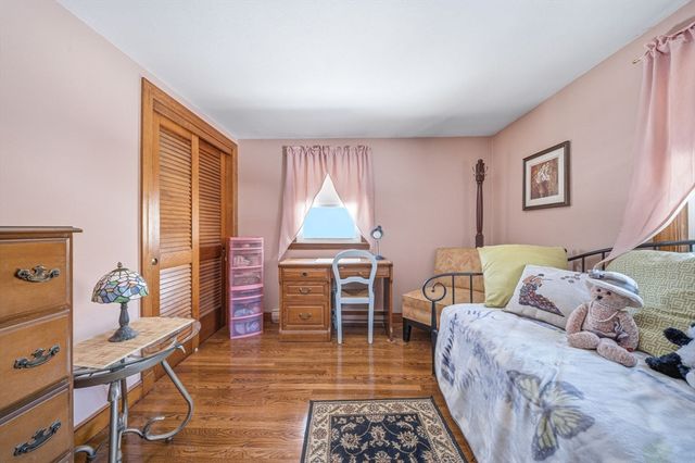 6 Lenway Rd, Newbury, MA 01922