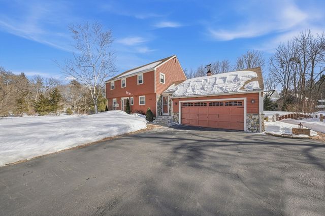 6 Lenway Rd, Newbury, MA 01922