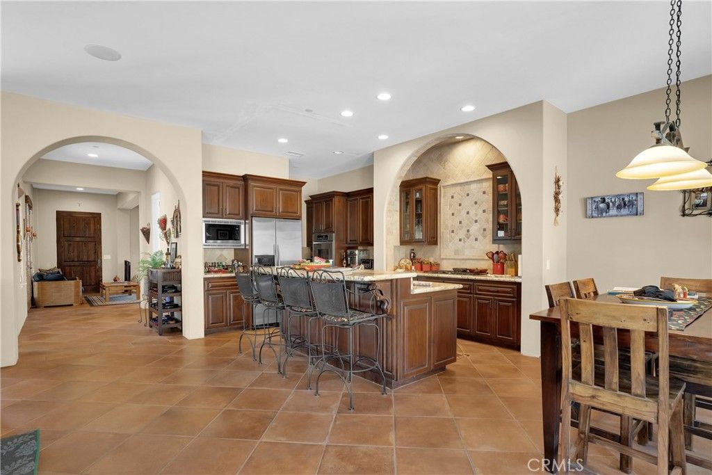 925 Valley, Vista, CA 92084 — photo 5
