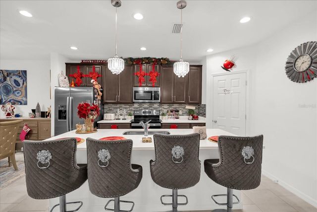 4625 BERNARD BOULEVARD, Haines City, FL 33844