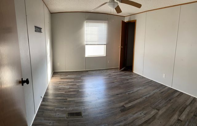 619 Matalines Way, Berea, KY 40403