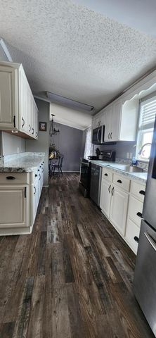 619 Matalines Way, Berea, KY 40403