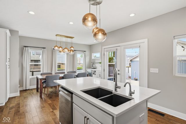 1904 Carrollton Avenue, Indianapolis, IN 46202