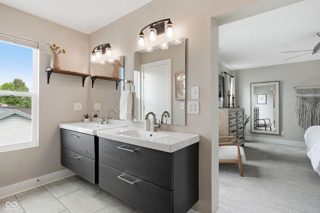 1904 Carrollton Avenue, Indianapolis, IN 46202