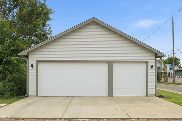 1904 Carrollton Avenue, Indianapolis, IN 46202