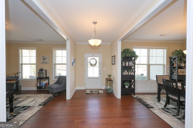 414 Lakeview Way, Lagrange, GA 30241