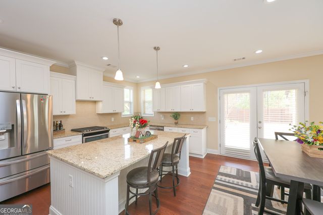 414 Lakeview Way, Lagrange, GA 30241