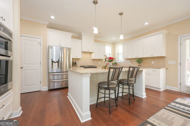 414 Lakeview Way, Lagrange, GA 30241