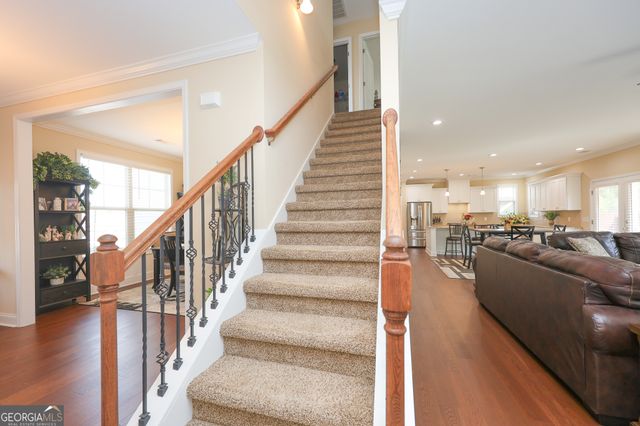 414 Lakeview Way, Lagrange, GA 30241