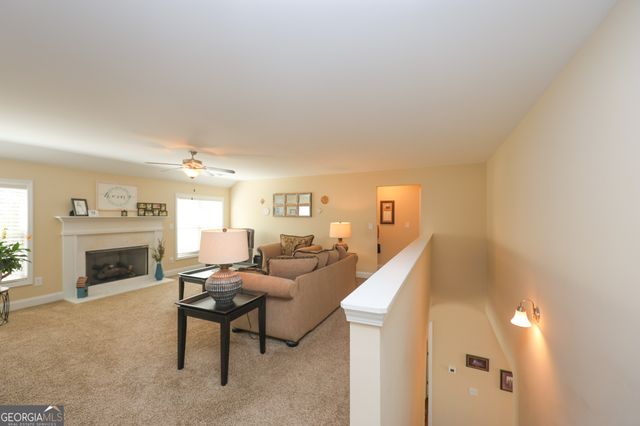 414 Lakeview Way, Lagrange, GA 30241