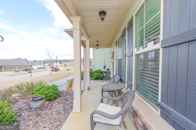 414 Lakeview Way, Lagrange, GA 30241