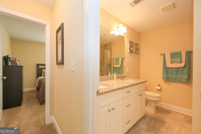 414 Lakeview Way, Lagrange, GA 30241