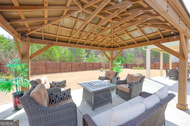 414 Lakeview Way, Lagrange, GA 30241