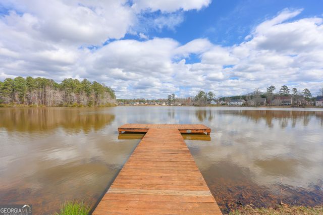 414 Lakeview Way, Lagrange, GA 30241