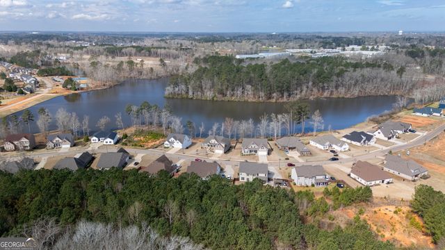 414 Lakeview Way, Lagrange, GA 30241