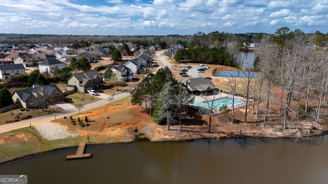 414 Lakeview Way, Lagrange, GA 30241