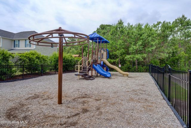 7960 Huron Drive, Wilmington, NC 28412