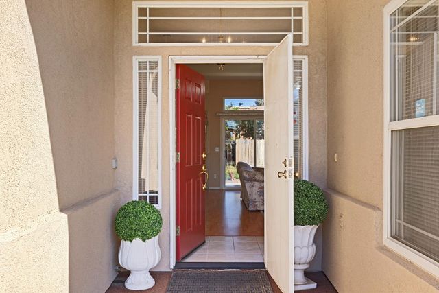 2223 Shire Way, Turlock, CA 95380