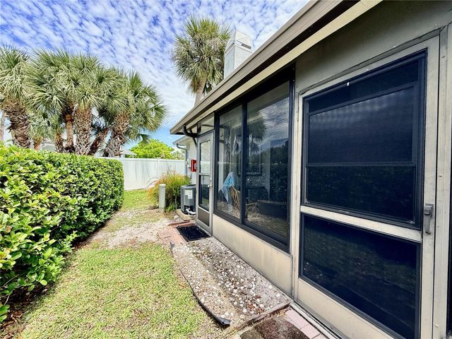 2749 COUNTRYSIDE BOULEVARD 14, Clearwater, FL 33761