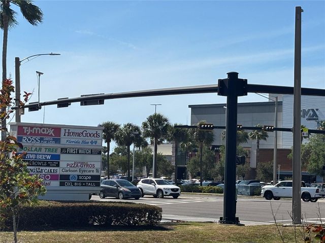 2749 COUNTRYSIDE BOULEVARD 14, Clearwater, FL 33761