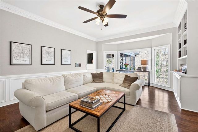 635 Idlewood Drive, Atlanta, GA 30327