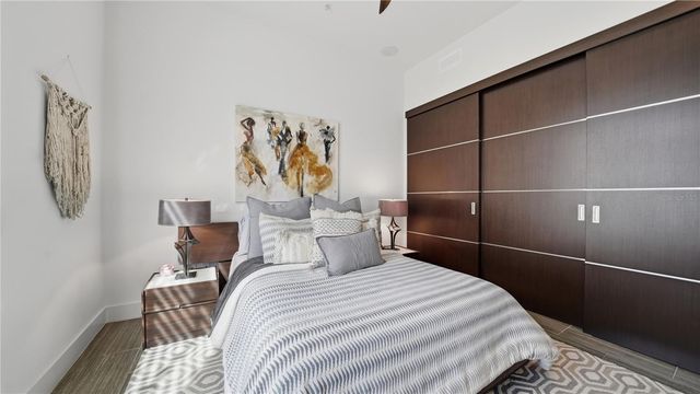 209 COSMOPOLITAN COURT, Sarasota, FL 34236