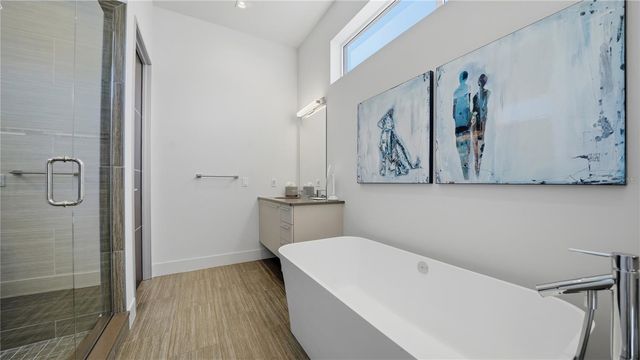 209 COSMOPOLITAN COURT, Sarasota, FL 34236