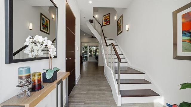 209 COSMOPOLITAN COURT, Sarasota, FL 34236