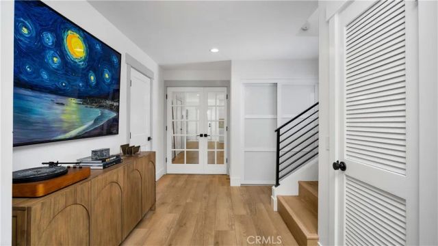 308 E 18th Street, Costa Mesa, CA 92627
