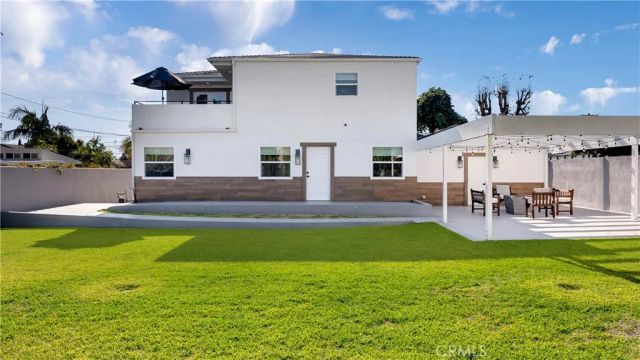 308 E 18th Street, Costa Mesa, CA 92627