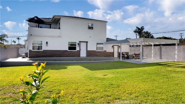308 E 18th Street, Costa Mesa, CA 92627
