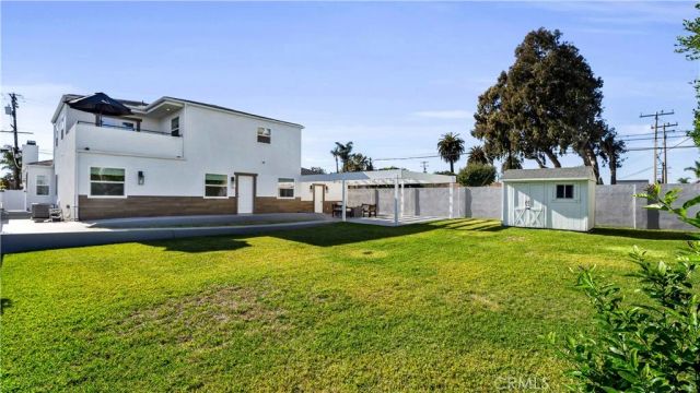 308 E 18th Street, Costa Mesa, CA 92627