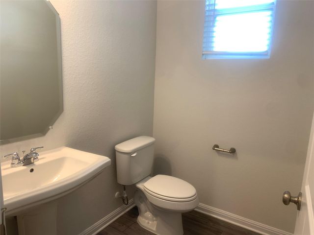 369 Blue Oasis LN, Leander, TX 78641
