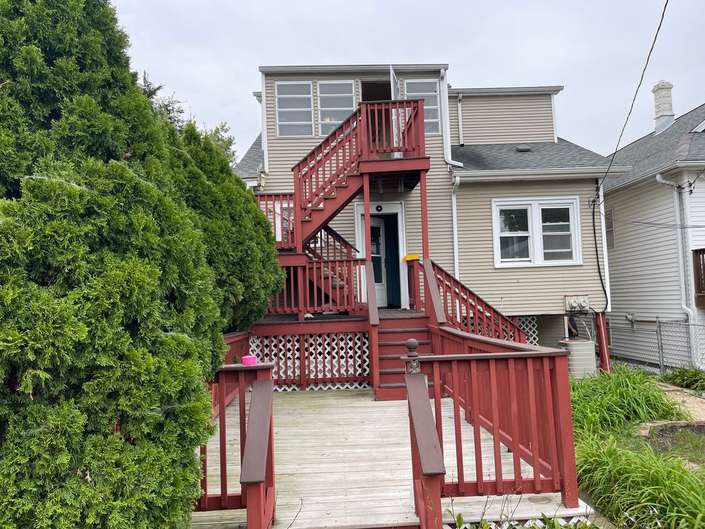 4921 N Moody Avenue, Chicago, IL 60630 — photo 3