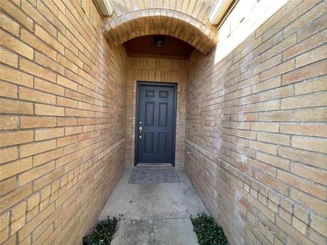 4533 Wheatland Drive, Fort Worth, TX 76179