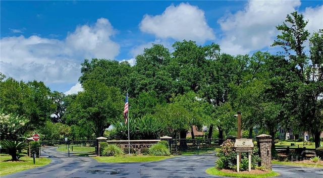 903 River Oaks Drive, Richmond Hill, GA 31324