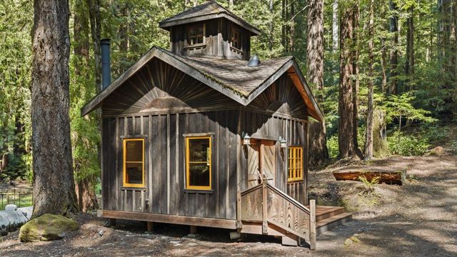 41 Back Road, La Honda, CA 94020