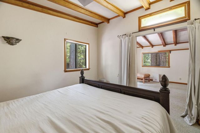41 Back Road, La Honda, CA 94020