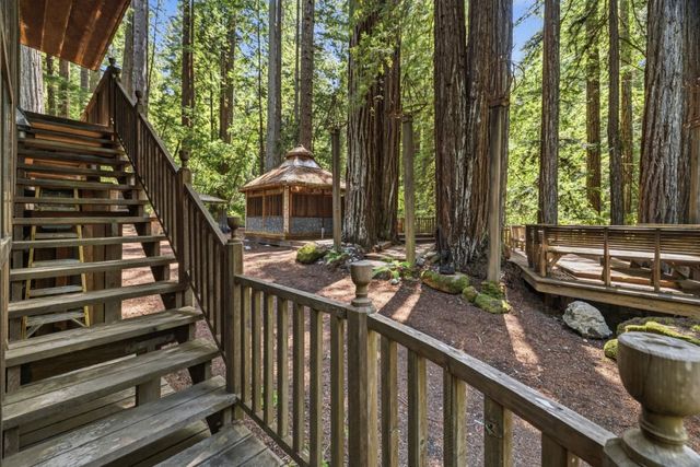 41 Back Road, La Honda, CA 94020