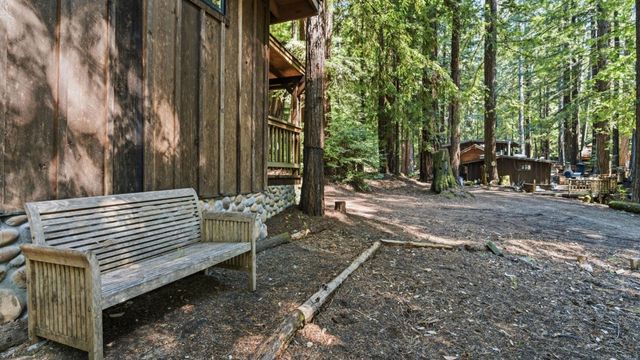 41 Back Road, La Honda, CA 94020
