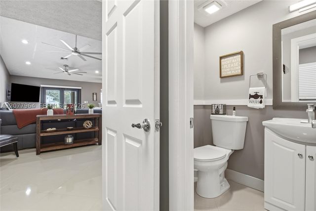 3151 SW 133rd Ter, Davie, FL 33330