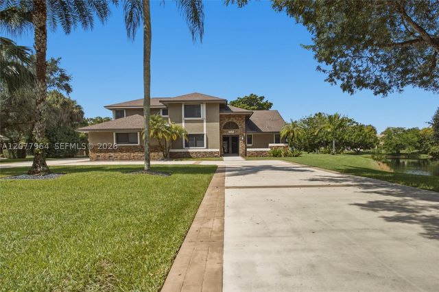 3151 SW 133rd Ter, Davie, FL 33330