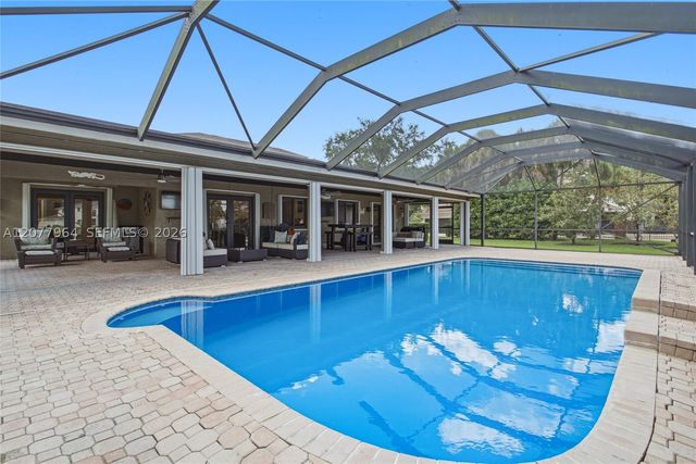 3151 SW 133rd Ter, Davie, FL 33330